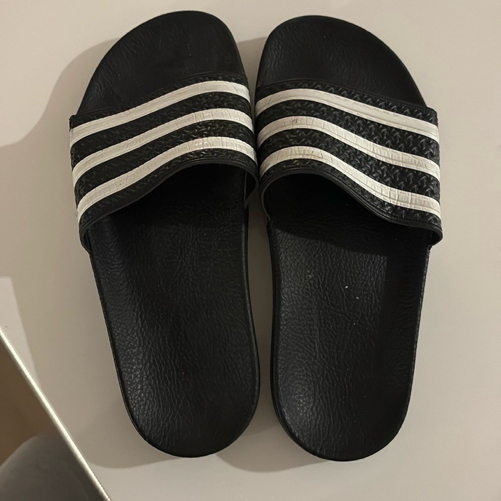Adidas Adilette Slides - Black